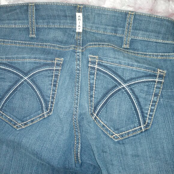 Ariat mid rise bootcut jeans - Picture 4 of 8